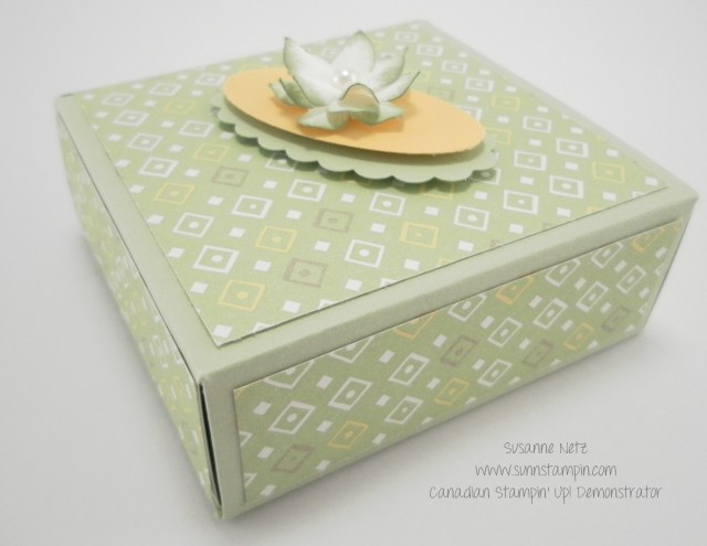 Mini Glue Dot Box